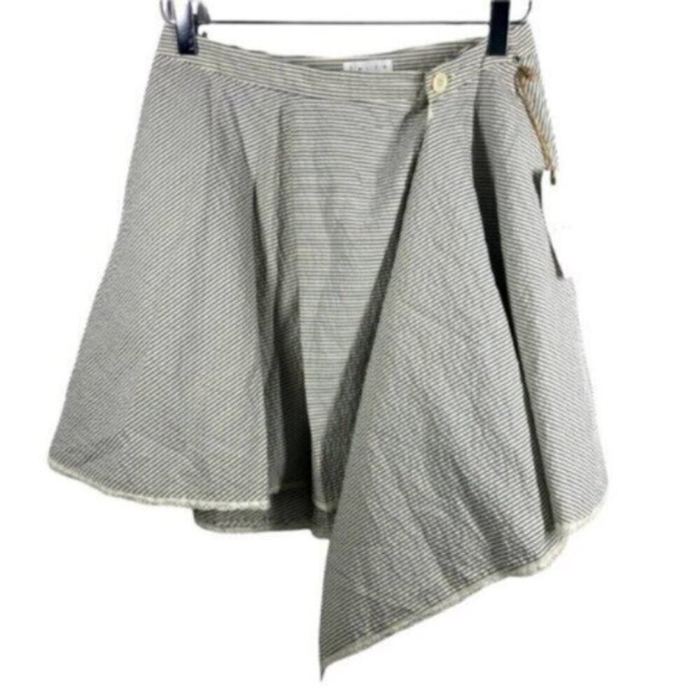NWT LEITH | Asymmetrical Grey Stripe Pattern Button Skirt Size Small